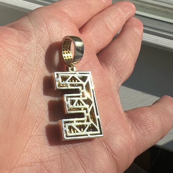 Blinged out E pendant cubic zirconia sterling silver 925 gold and silver - Picture 6 of 7